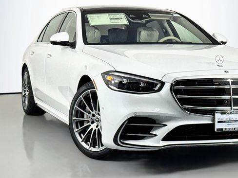 New 2026 Mercedes-Benz S 580e 4MATIC Sedan image 14