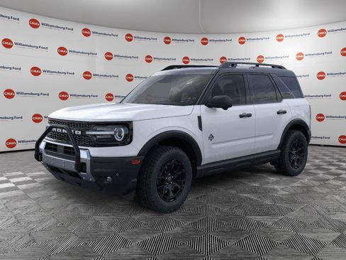 New 2026 Ford Bronco Sport Outer Banks w/ Sasquatch Outer Banks Package AWD/4WD image 1