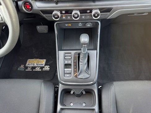 Used 2023 Honda CR-V LX image 15