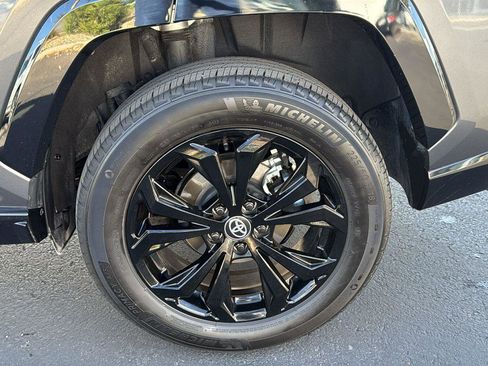 Certified 2025 Toyota RAV4 SE image 23