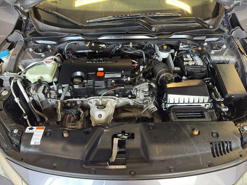 Used 2018 Honda Civic EX image 31