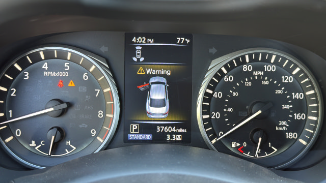 Used 2023 INFINITI Q50 Luxe w/ Cargo Package RWD image 18