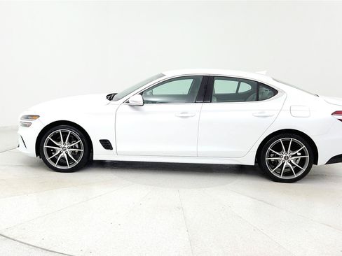Used 2023 Genesis G70 2.0T AWD/4WD image 2