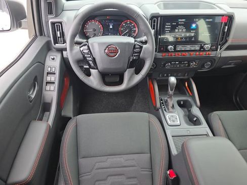 New 2026 Nissan Frontier PRO-4X w/ Pro-4x Convenience Package image 3