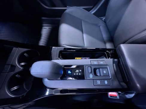 New 2026 Toyota Prius Plug-In Hybrid image 27