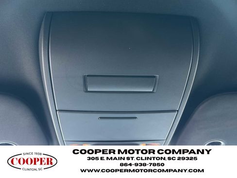 Used 2018 Dodge Grand Caravan SE image 21