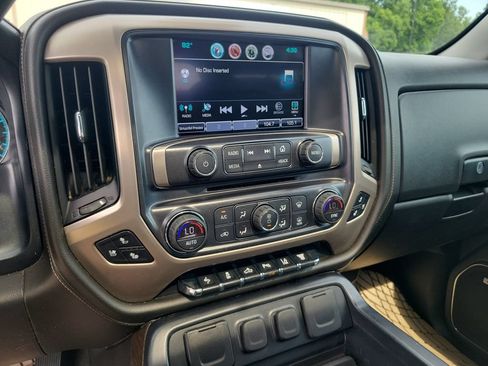 Used 2018 GMC Sierra 3500 Denali w/ Duramax Plus Package AWD/4WD image 26