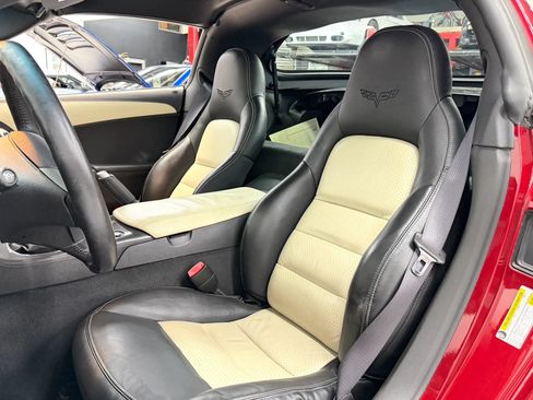 Used 2008 Chevrolet Corvette Coupe w/ Preferred Equipment Group RWD image 4