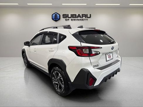 Used 2026 Subaru Crosstrek 2.0i Premium AWD/4WD image 3
