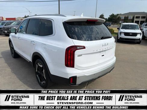 Used 2025 Kia Telluride S FWD image 11