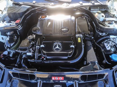 Used 2012 Mercedes-Benz C 250 Sedan image 22
