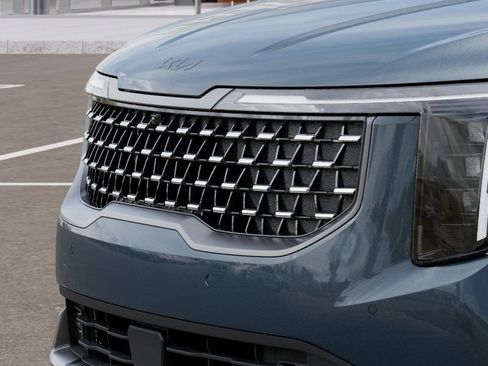 New 2027 Kia Carnival SX w/ Dark Edition Package FWD image 12