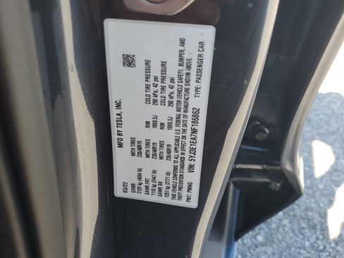 Used 2022 Tesla Model 3 Base image 31
