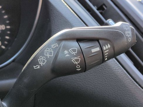 Used 2019 Ford Escape S image 26