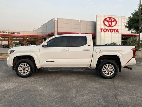 Used 2024 Toyota Tacoma SR5 image 6