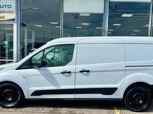 Used 2022 Ford Transit Connect XL FWD image 2