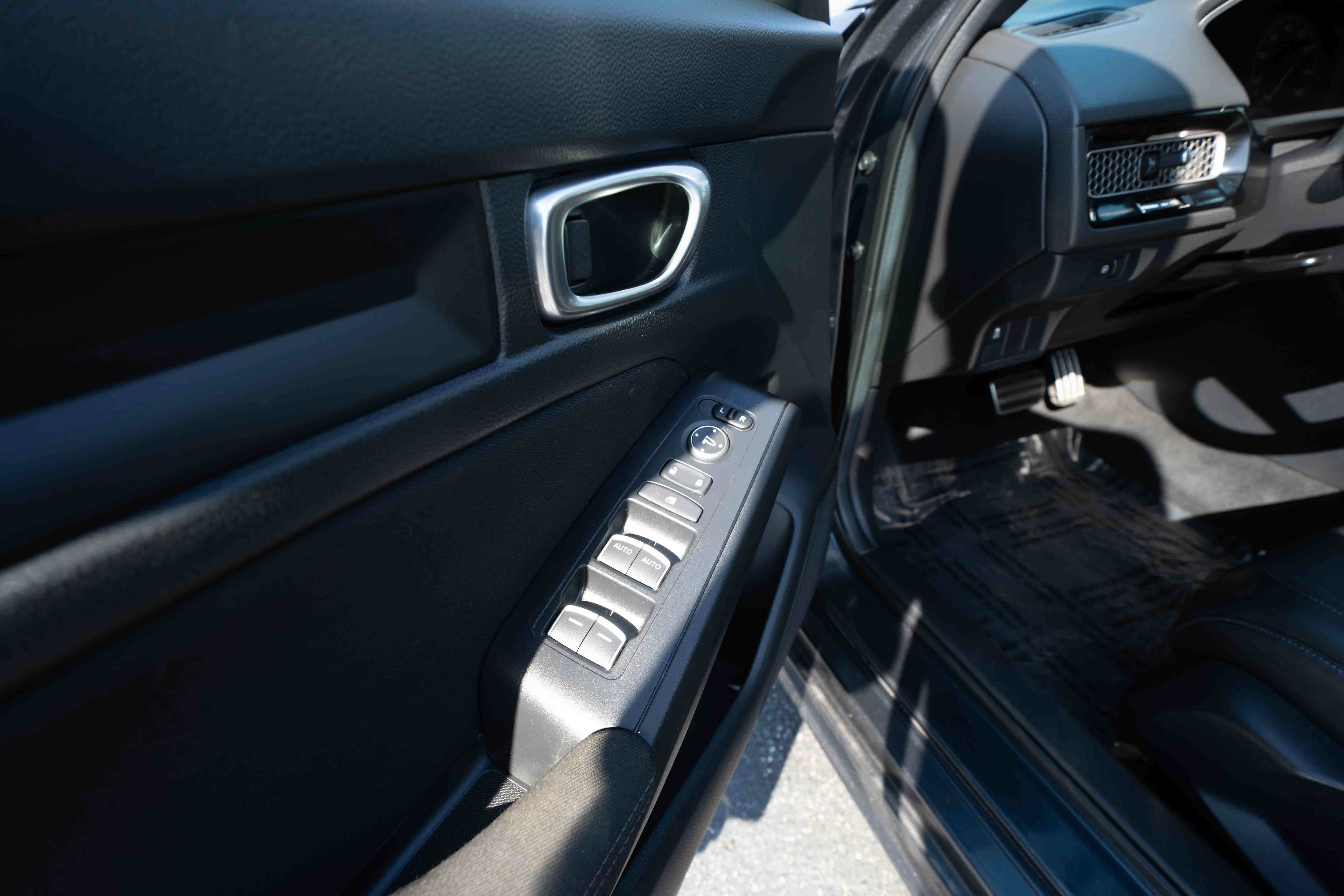 Used 2025 Honda Civic Sport image 7