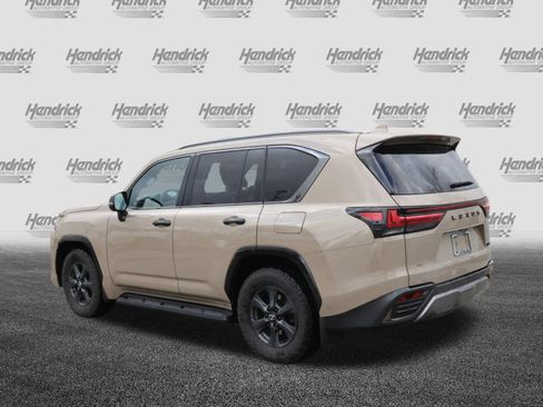 Used 2025 Lexus LX 700h Overtrail image 7