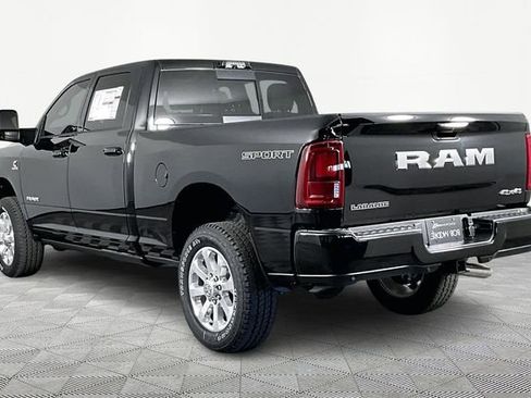 New 2026 RAM 2500 Laramie AWD/4WD image 4