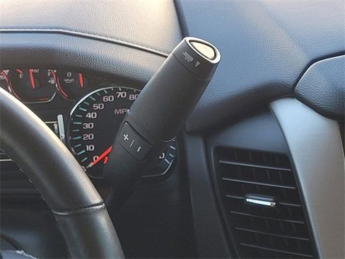 Used 2020 GMC Yukon SLT image 16