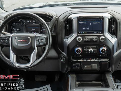 Used 2020 GMC Sierra 1500 Elevation w/ Elevation Value Package AWD/4WD image 14