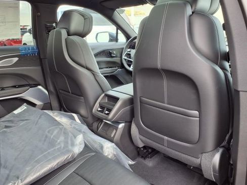 New 2025 Cadillac Lyriq Luxury w/ LPO, Floor Liner Package image 21