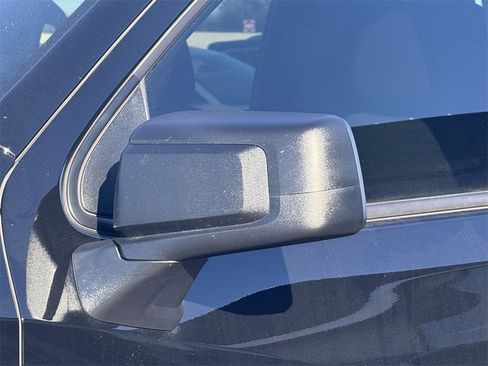 Used 2023 Chevrolet Silverado 1500 Custom image 11