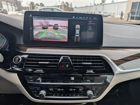 Certified 2023 BMW 530i xDrive w/ Premium Package image 15