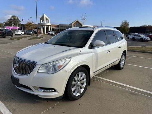 Used 2014 Buick Enclave Premium w/ Trailering Provision Package image 3