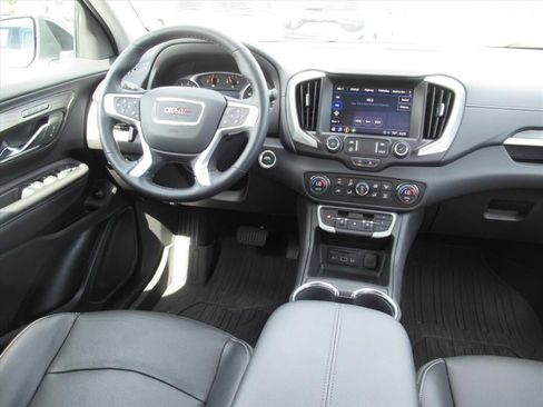 Used 2023 GMC Terrain SLT w/ Elevation Edition FWD image 13