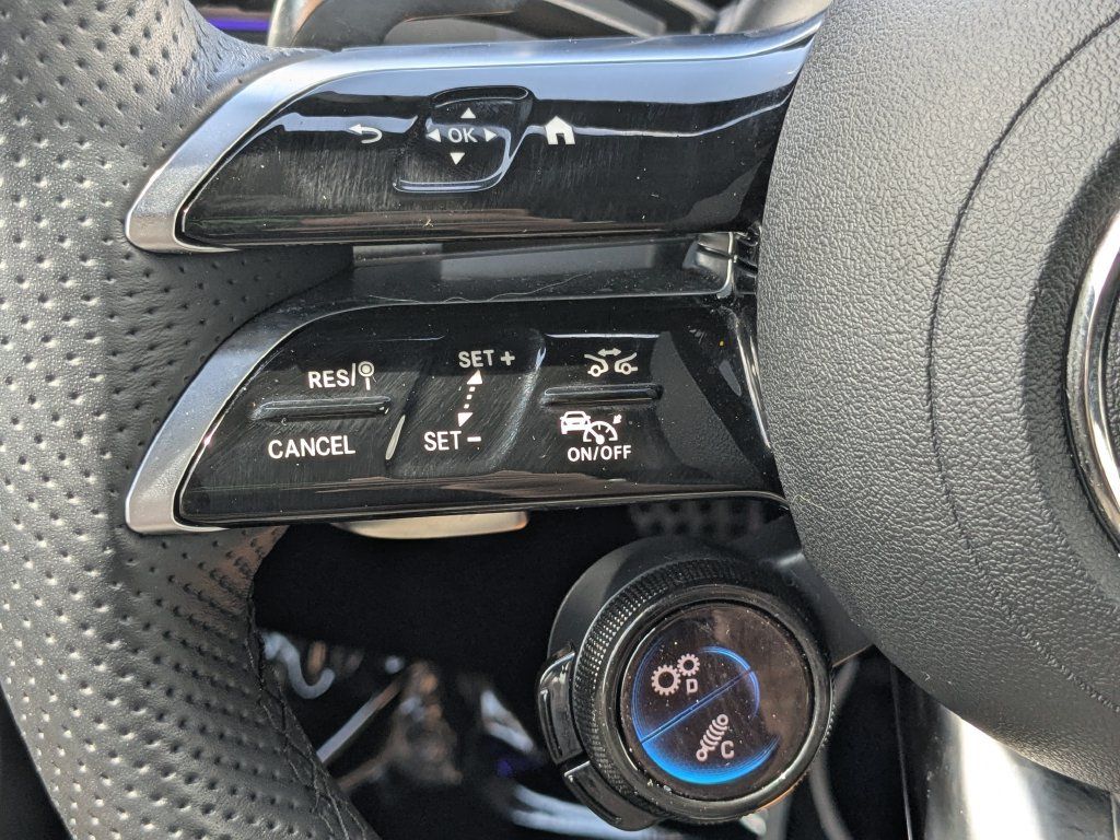 Used 2025 Mercedes-Benz CLE 53 AMG 4MATIC Coupe image 10