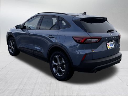 Certified 2025 Ford Escape ST-Line Select image 5