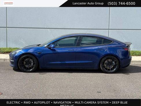 Used 2020 Tesla Model 3 Standard Range Plus RWD image 3