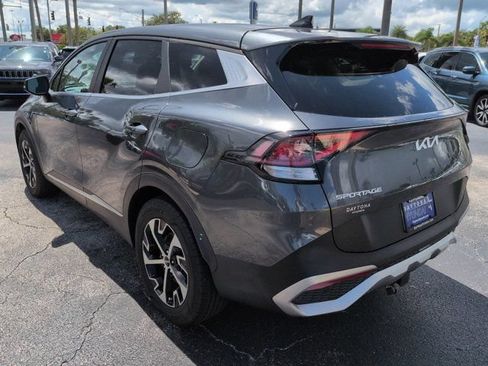 Used 2023 Kia Sportage EX FWD image 6