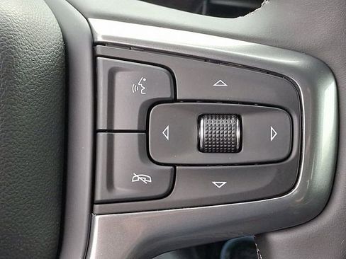Used 2025 Chevrolet Silverado 1500 LT Trail Boss AWD/4WD image 23