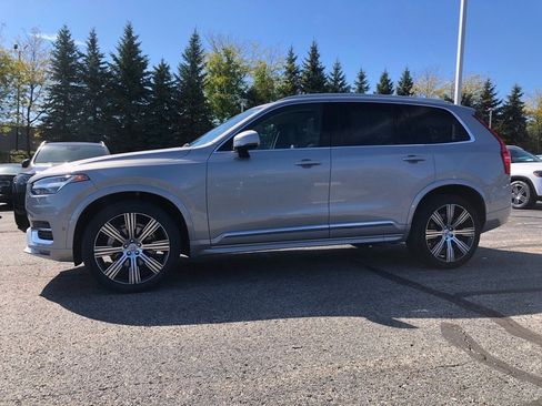 Used 2023 Volvo XC90 B6 Ultimate w/ Protection Package Premier image 7