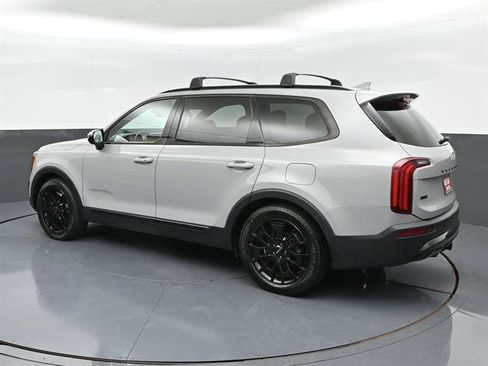 Used 2022 Kia Telluride SX w/ SX Prestige Package AWD/4WD image 29