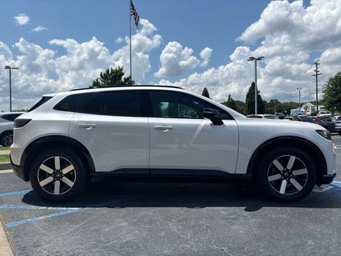 Used 2024 Honda Prologue Touring image 4