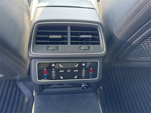 Used 2021 Audi S7 Premium Plus w/ S Sport Package image 18