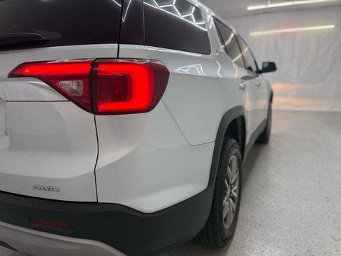 Used 2018 GMC Acadia SLE AWD/4WD image 40