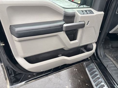 Used 2020 Ford F150 XLT w/ XTR Package image 23