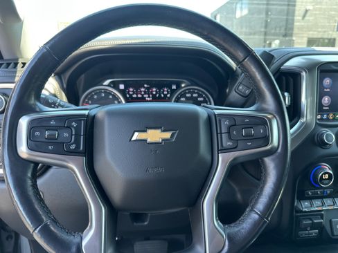 Used 2020 Chevrolet Silverado 1500 LTZ w/ LTZ Plus Package AWD/4WD image 17