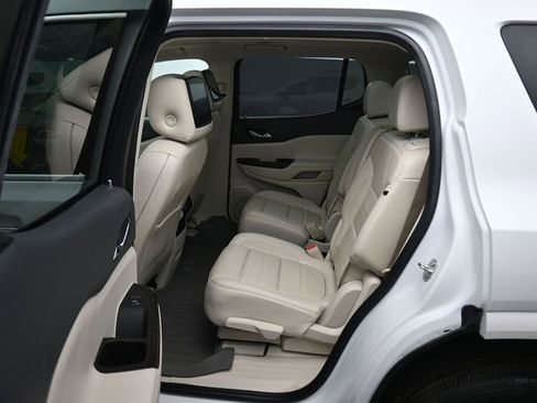 Used 2020 GMC Acadia Denali w/ Trailering Package image 43