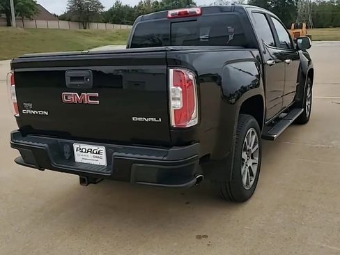 Used 2019 GMC Canyon Denali image 8