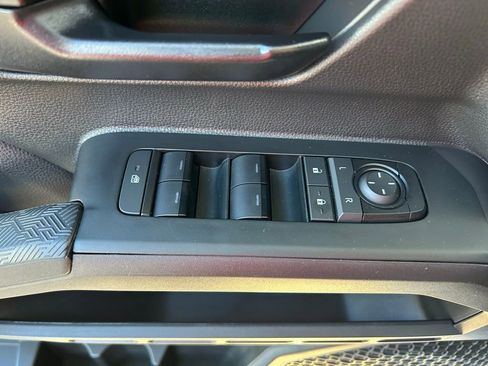 Certified 2024 Toyota Tacoma SR5 image 16