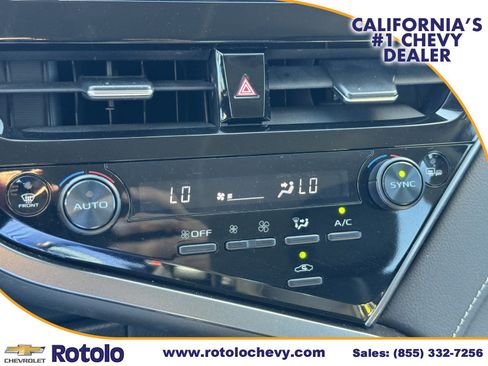 Used 2024 Toyota Camry SE FWD image 16