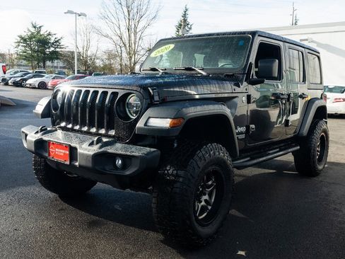 Used 2020 Jeep Wrangler Unlimited Sport S image 3