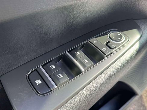 Used 2023 Kia Forte LXS w/ LXS Technology Package image 15