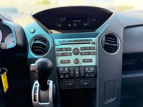 Used 2011 Honda Pilot EX-L image 31