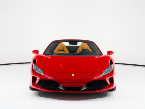 Used 2021 Ferrari F8 Tributo image 10